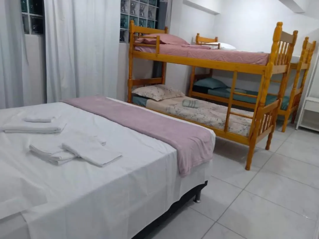 Hostal Pousada Cafe Com Margarida 150 Metros Do Mar Rua Do Calcadao Da Central Balneário Camboriú